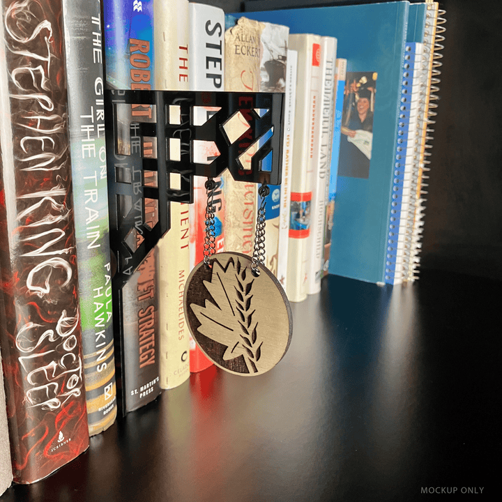 Fa Ram Bookshelf Tavern Sign - Beware Of Chicken - The Merch Guild